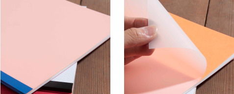 表紙と遊び紙はそれぞれ異なるデザインペーパーを使用しています。